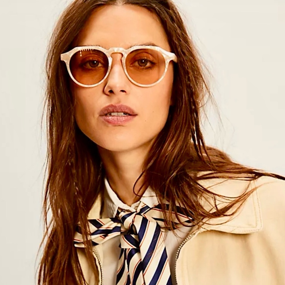 Free People Sedona Round Sunglasses
